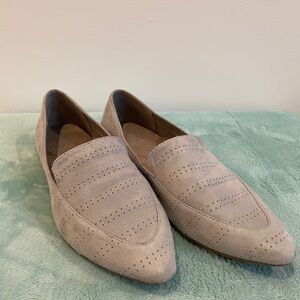 AEROSOLES Blueish-Gray Flats Sleek Minimalist Design